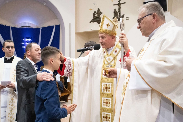 Bierzmowanie w Słopnicach Dolnych