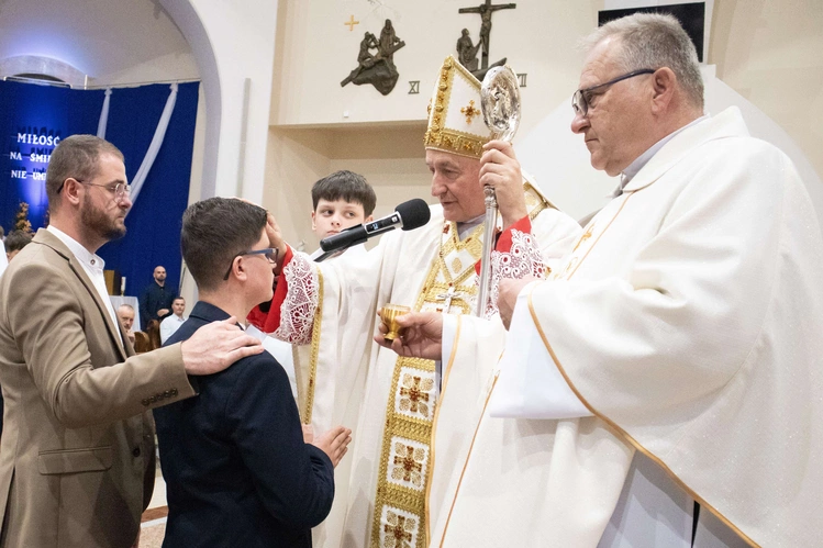 Bierzmowanie w Słopnicach Dolnych