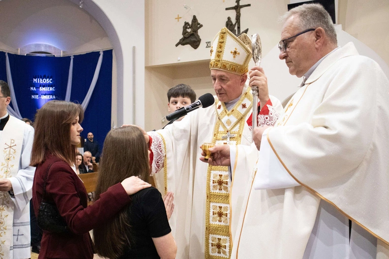 Bierzmowanie w Słopnicach Dolnych