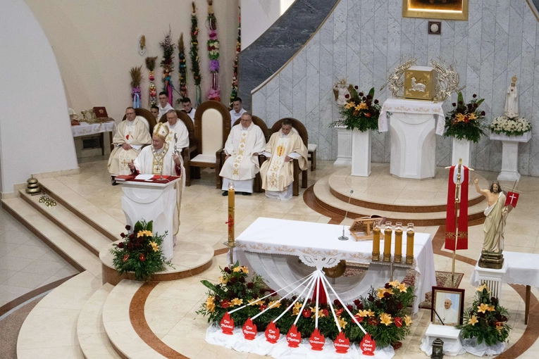 Bierzmowanie w Słopnicach Dolnych