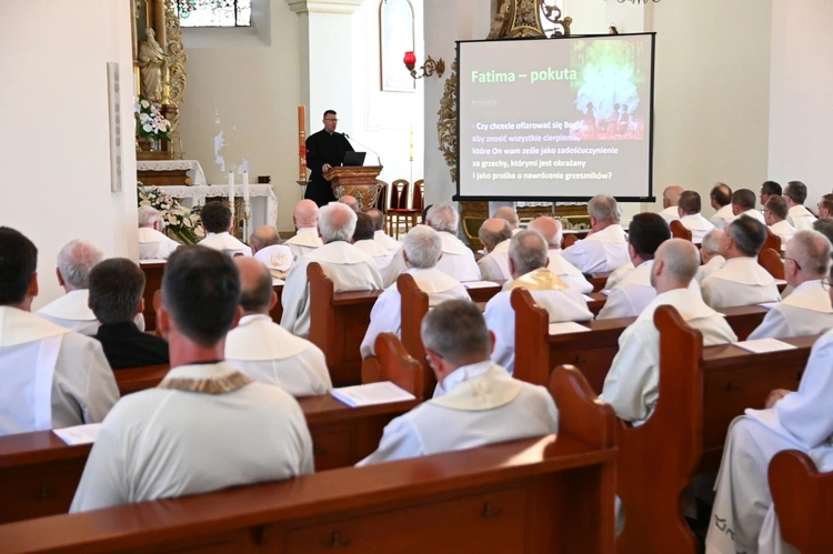 Kapłańskie Emaus w Kamieniu Śląskim