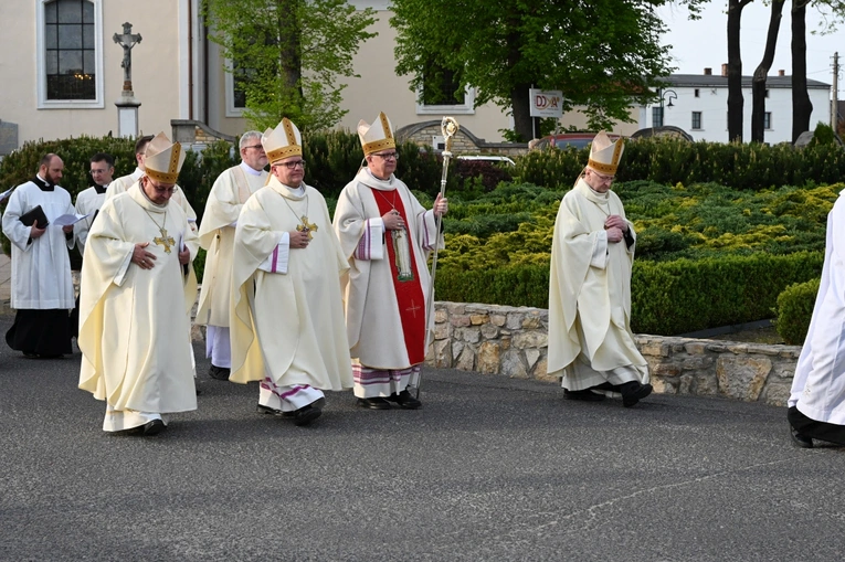 Jubileuszowa pielgrzymka kapłanów do sanktuarium św. Jacka