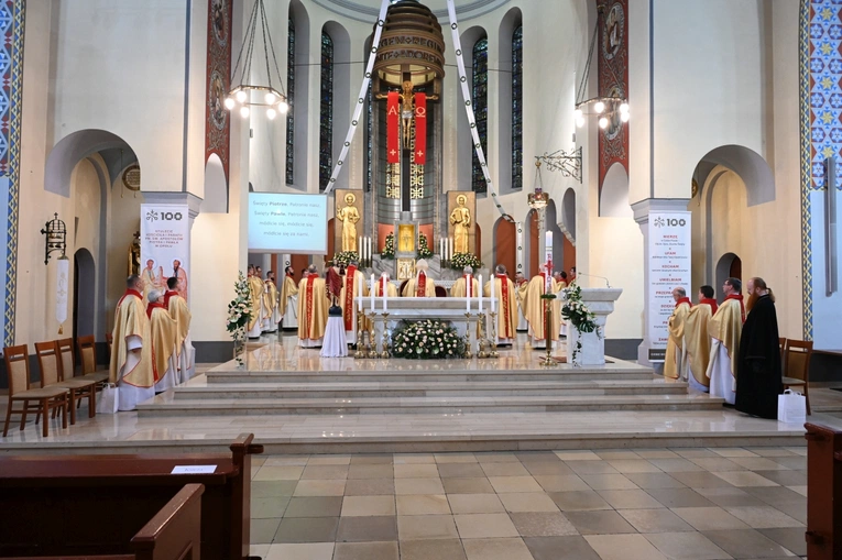 100-lecie parafii Świętych Apostołów Piotra i Pawła w Opolu