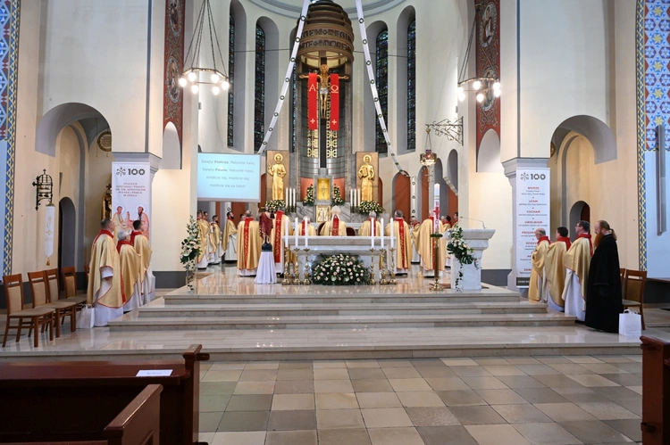 100-lecie parafii Świętych Apostołów Piotra i Pawła w Opolu