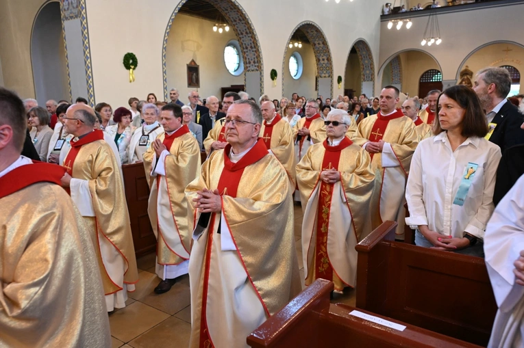 100-lecie parafii Świętych Apostołów Piotra i Pawła w Opolu