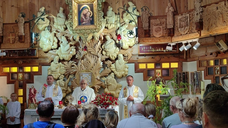 Pielgrzymkowa majówka z Sobótki do Sulistrowiczek