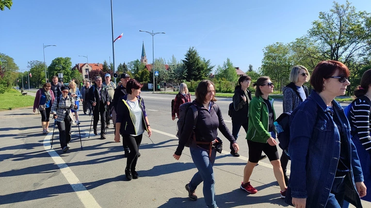 Pielgrzymkowa majówka z Sobótki do Sulistrowiczek