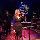 "Bar Nostalgia" - jazzowy spektakl