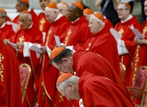 Bp Varden: módlmy się za przyszłego papieża, pamiętajmy o jego odpowiedzialności