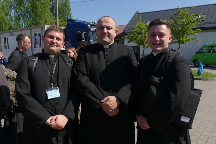 Pielgrzymi łagiewniccy dają świadectwo wiary - 2025