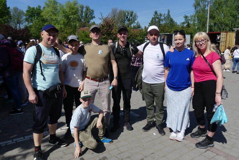 Pielgrzymi łagiewniccy dają świadectwo wiary - 2025