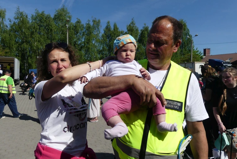 Pielgrzymi łagiewniccy dają świadectwo wiary - 2025