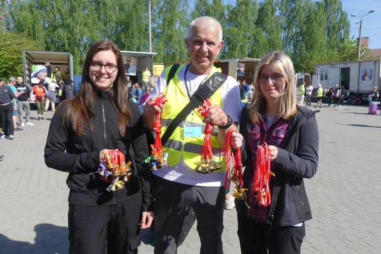 Pielgrzymi łagiewniccy dają świadectwo wiary - 2025