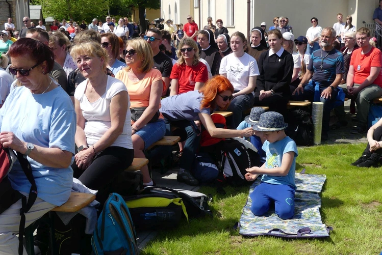 Msza św. pielgrzymów łagiewnickich w Hałcnowie - 2025