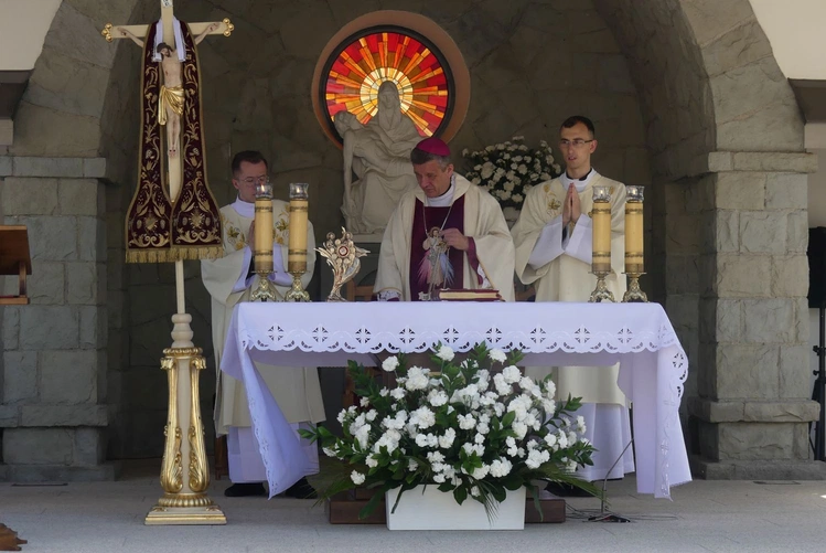 Msza św. pielgrzymów łagiewnickich w Hałcnowie - 2025