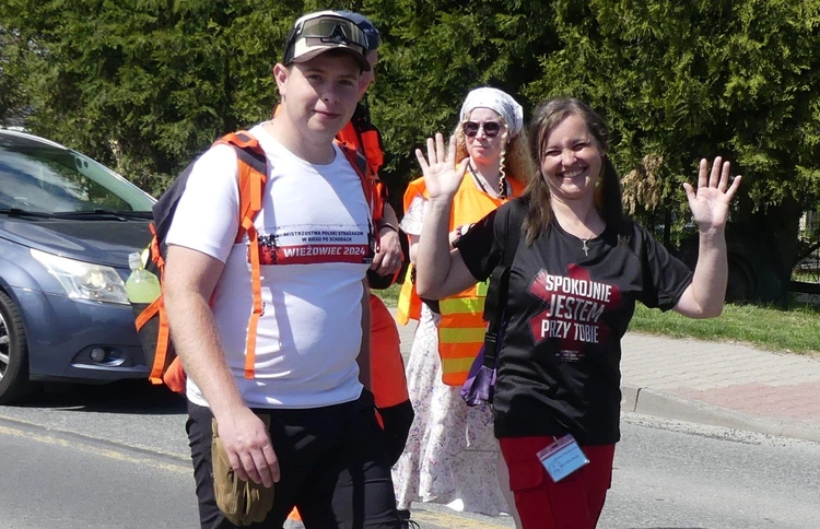 1. Grupa św. Faustyny w drodze do Łagiewnik - 2025