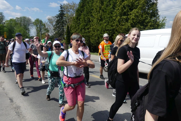 2. Grupa bł. Ks. Michała Sopoćki w drodze do Łagiewnik - 2025