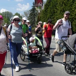 4. Grupa św. abp. Józefa Bilczewskiego w drodze do Łagiewnik - 2025