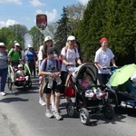 4. Grupa św. abp. Józefa Bilczewskiego w drodze do Łagiewnik - 2025