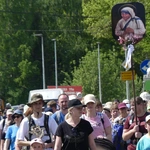 5. Grupa św. Matki Teresy w drodze do Łagiewnik - 2025