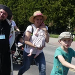 7. Grupa św. Brata Alberta w drodze do Łagiewnik - 2025