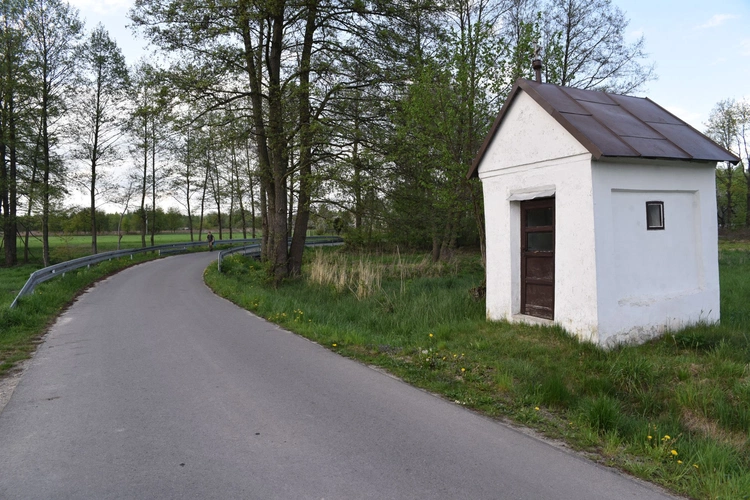 Parafia NMP Królowej Polski w Ostrowie