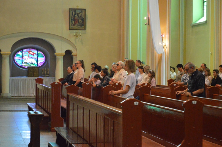 Pielgrzymka szensztacka - Eucharystia i wymarsz pielgrzymów