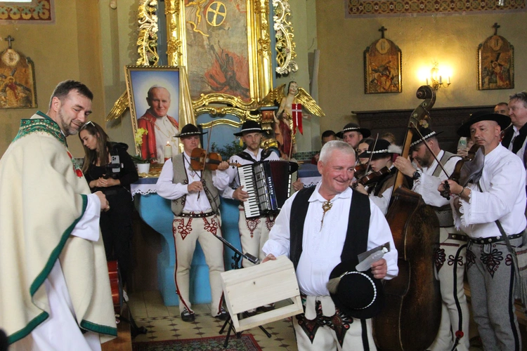 Błogosławieństwo owiec w Jaworkach