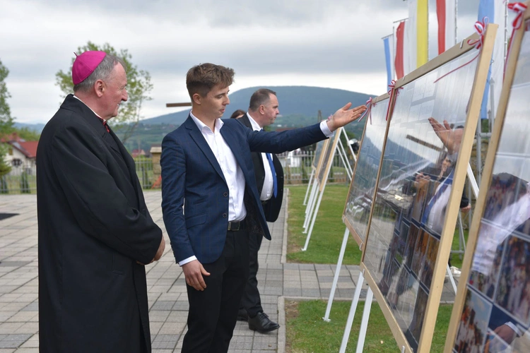 100 lat parafii w Krasnem-Lasocicach