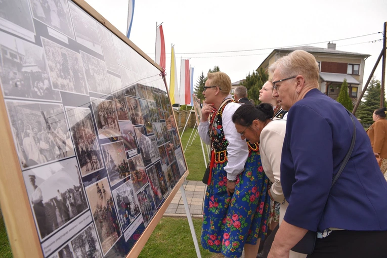 100 lat parafii w Krasnem-Lasocicach