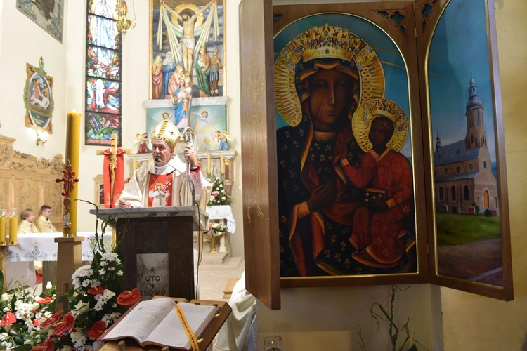 100 lat parafii w Krasnem-Lasocicach