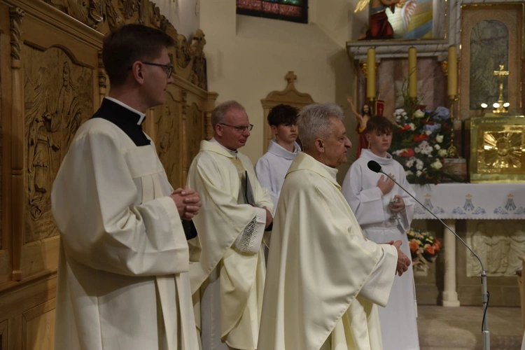 100 lat parafii w Krasnem-Lasocicach