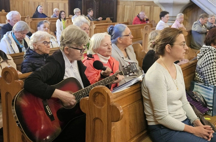 W inicjatywę zaangażowali się przedstawiciele wspólnot parafialnych.