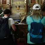 Piesi pielgrzymi u celu: w sanktuariach św. Jana Pawła II i Bożego Miłosierdzia w Łagiewnikach - 2025