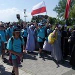 Piesi pielgrzymi u celu: w sanktuariach św. Jana Pawła II i Bożego Miłosierdzia w Łagiewnikach - 2025