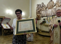 Papieskie odznaczenie "Pro Ecclesia et Pontifice" dla Grażyny Chorąży z bielskiej Wapienicy