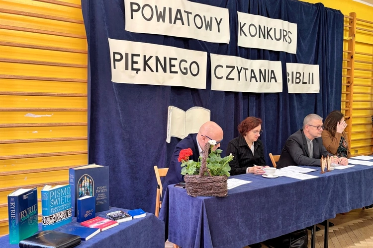 Konkurs czytania Biblii