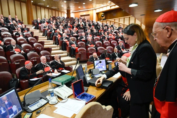 Kardynałowie anulowali papieski pierścień