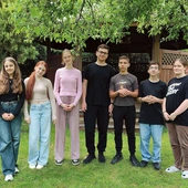 Młodzi przyłączyli się  do zaproszeń na JM w Bolesławcu. 