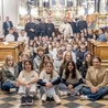 W spotkaniach uczestniczą m.in. biskupi i młodzież.