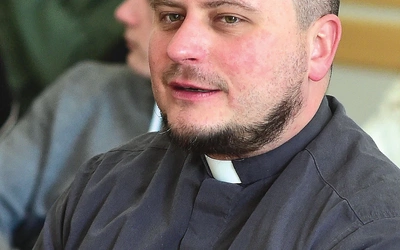 – Nie poddawaj się, cierpliwie trwaj przy Jezusie – mówi ks. Kamil Falkowski.