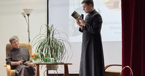 Wieczór poezji diakona Dariusza Cichonia