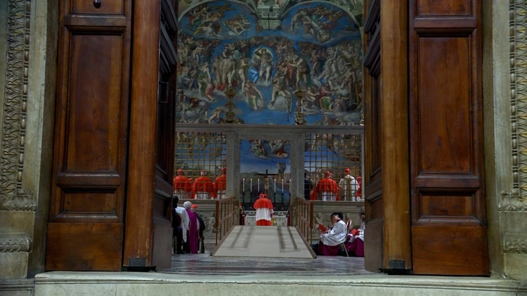 Extra omnes!