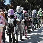 Mandalorianie z uniwersum „Gwiezdnych wojen”.  