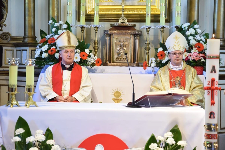 100 lat parafii w Kostrzynie