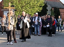 Śladem kapliczek parafialnych nocą - pierwsza taka pielgrzymka