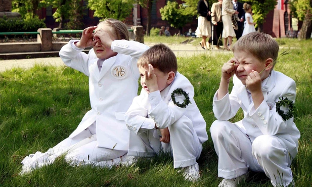 Komunijny sondaż CBOS 