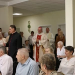Stara Wrona. Msza św. i poświęcenie figury Matki Bożej z Zakładzie Opiekuńczo-Leczniczym