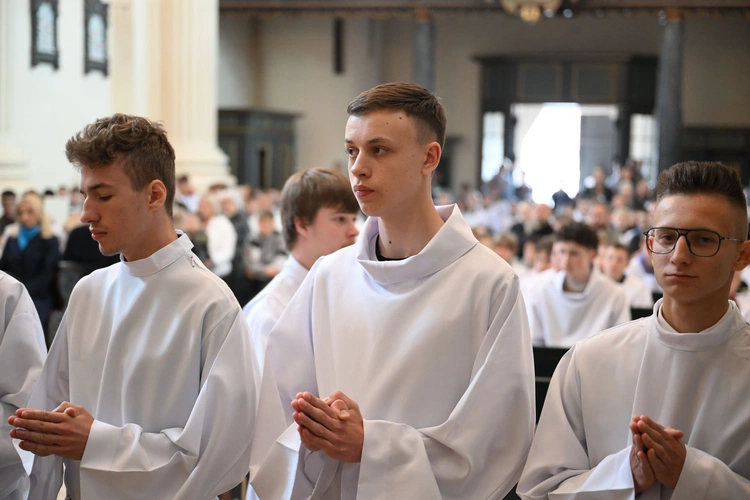 Pielgrzymka ministrantów do Skrzatusza