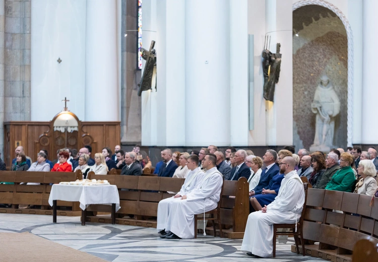 Święcenia prezbiteratu w katowickiej katedrze Chrystusa Króla